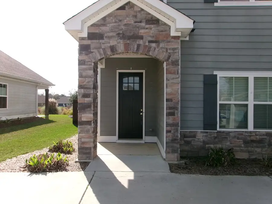 225 Puent, Dothan, AL 36301 - #2