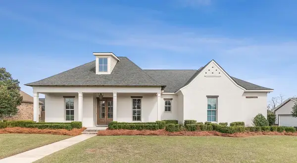 111 Highland Dr., Headland, AL 36345