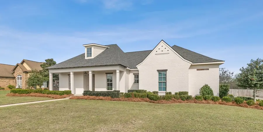 111 Highland Dr., Headland, AL 36345 - #3