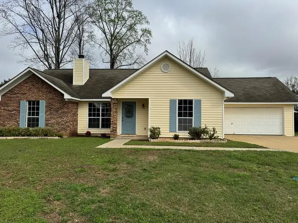 113 Bartlet Lane, Dothan, AL 36305
