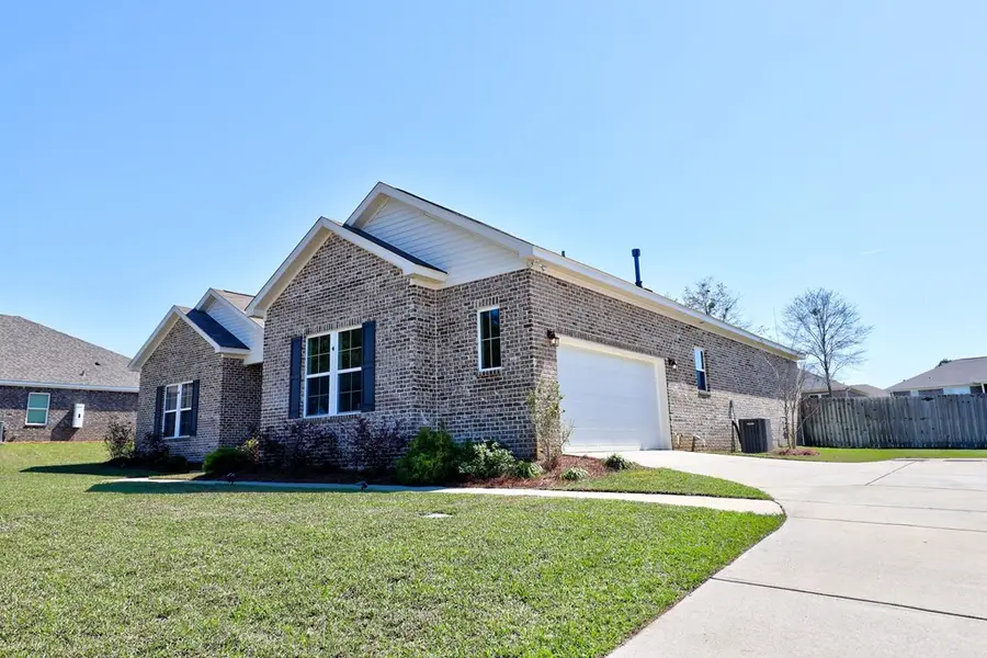 108 Asbury Park Dr, Dothan, AL 36301 - #2