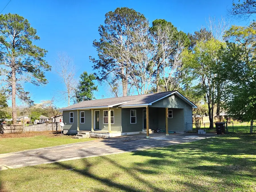 109 Alberta Dr, Abbeville, AL 36310 - #2