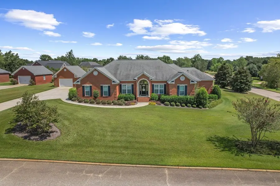 103 Stonegate Dr, Headland, AL 36345 - #2