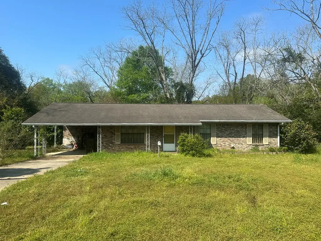 715 Highway 52 N, Kinston, AL 36453 - #1