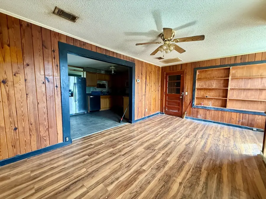 111 S Forest Street, Geneva, AL 36340 - #3