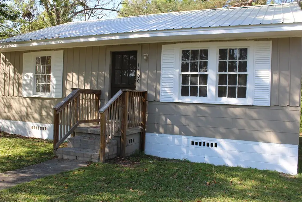 1400 Greenwood Drive, Dothan, AL 36303 - #1