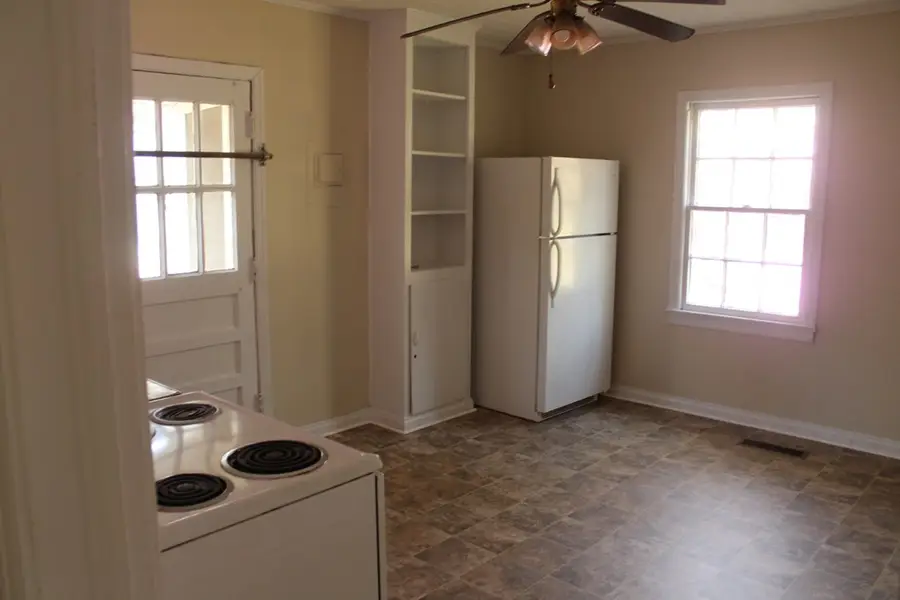 1400 Greenwood Drive, Dothan, AL 36303 - #3