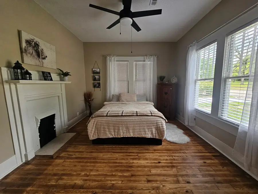 722 E Broad Street, Ozark, AL 36360 - #3