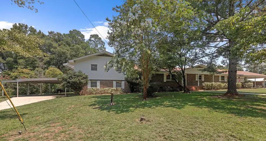 202 Christopher Street, Abbeville, AL 36310 - #2