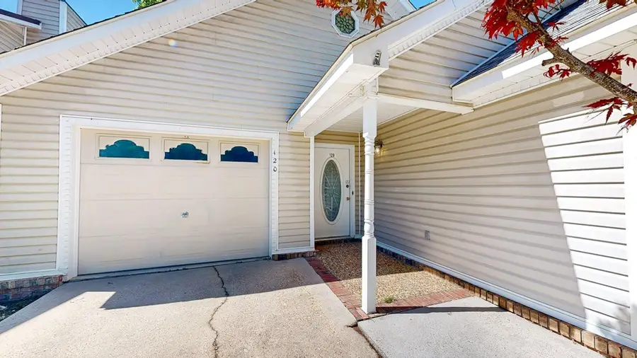 120 Woodcreek Drive, Dothan, AL 36301 - #2