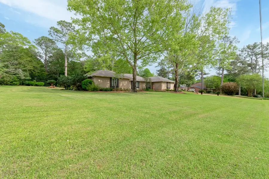 3205 Foxridge Road, Dothan, AL 36303 - #2