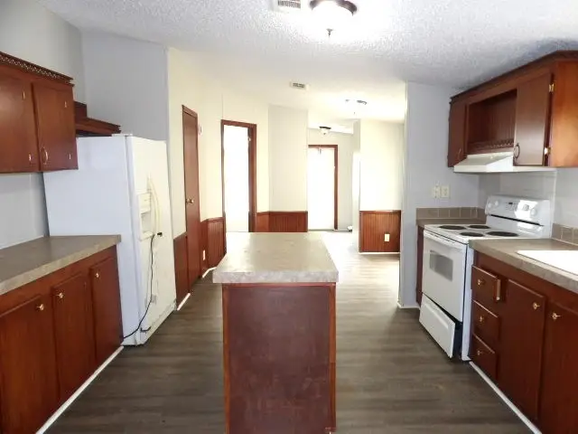 236 Bartlett Loop, Headland, AL 36345 - #3