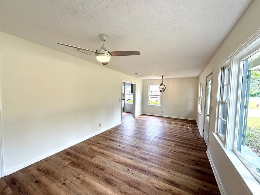 115 Main St, Ashford, AL 36312 - #3