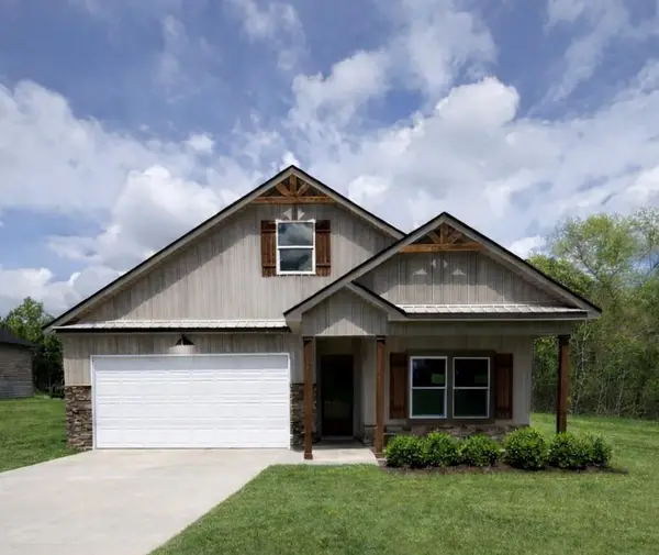 185 Jeter Drive, Midland City, AL 36350