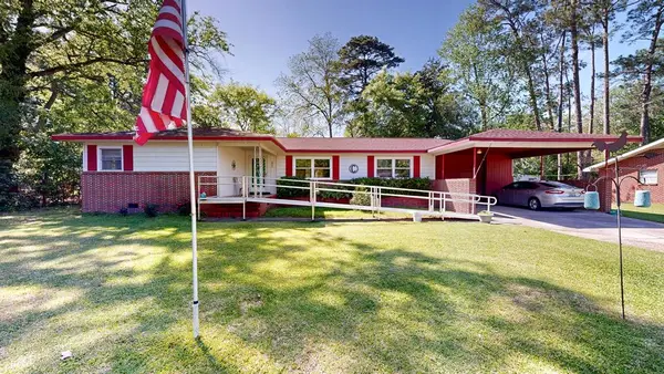 200 Pinecrest Drive, Dothan, AL 36301