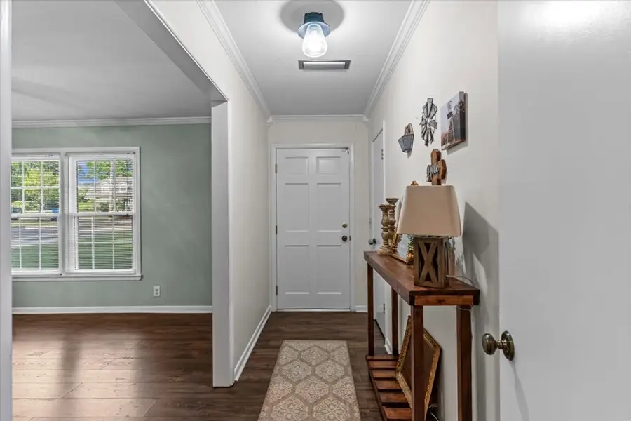 706 Wildwood Ave, Dothan, AL 36303 - #2