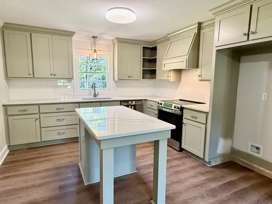 106 N Roberta, Dothan, AL 36303 - #2