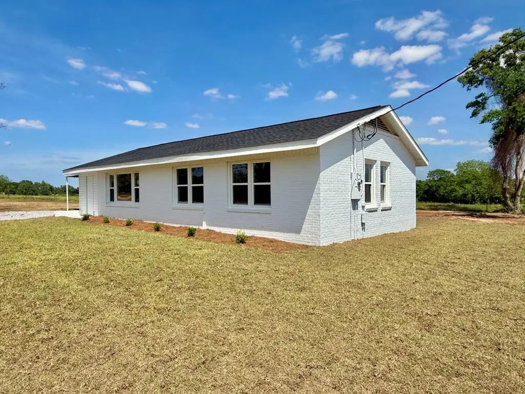 706 S Park Road, Slocomb, AL 36375 - #1