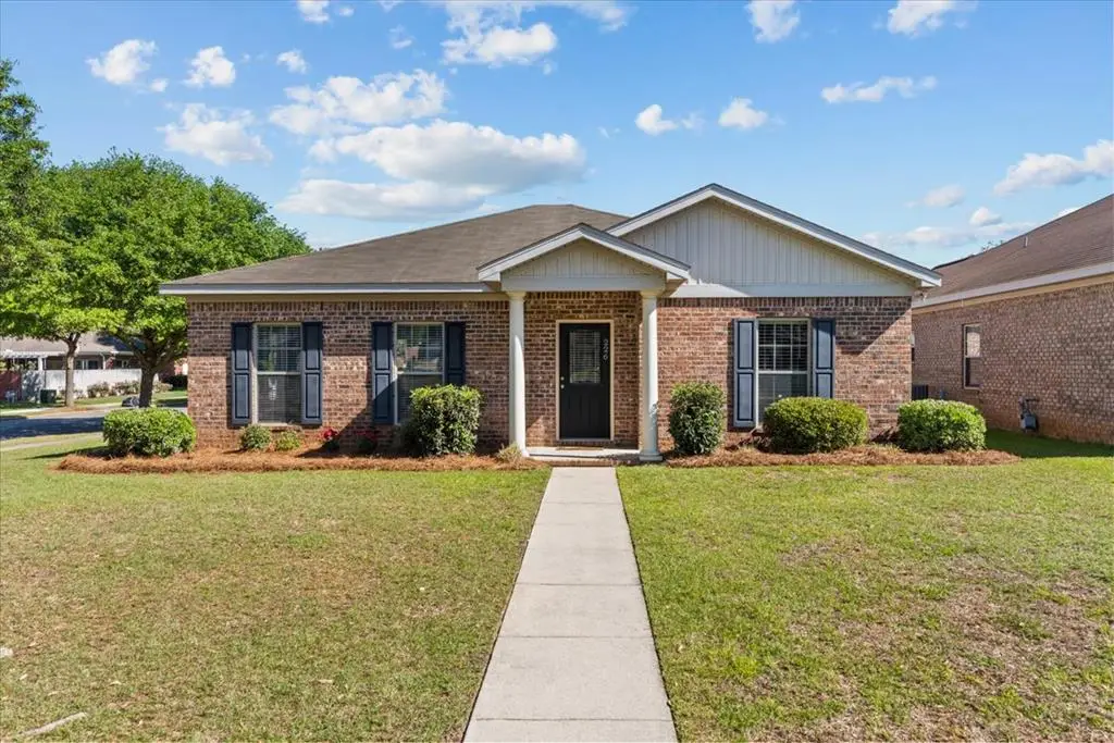 226 Maplecliff Dr, Dothan, AL 36303 - #1