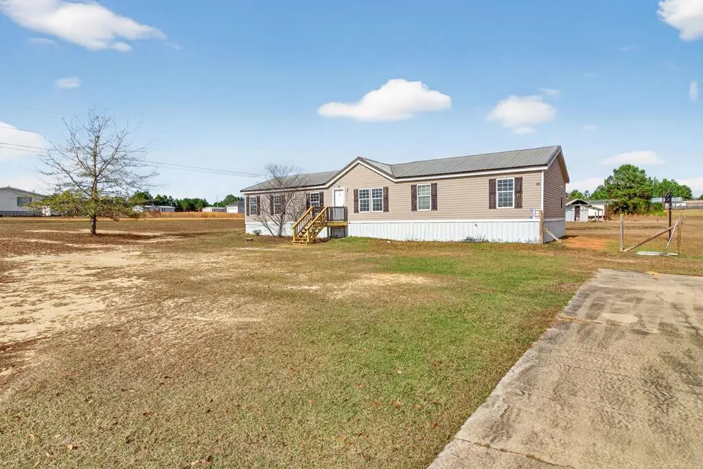 415 Bradford, Headland, AL 36345 - #1