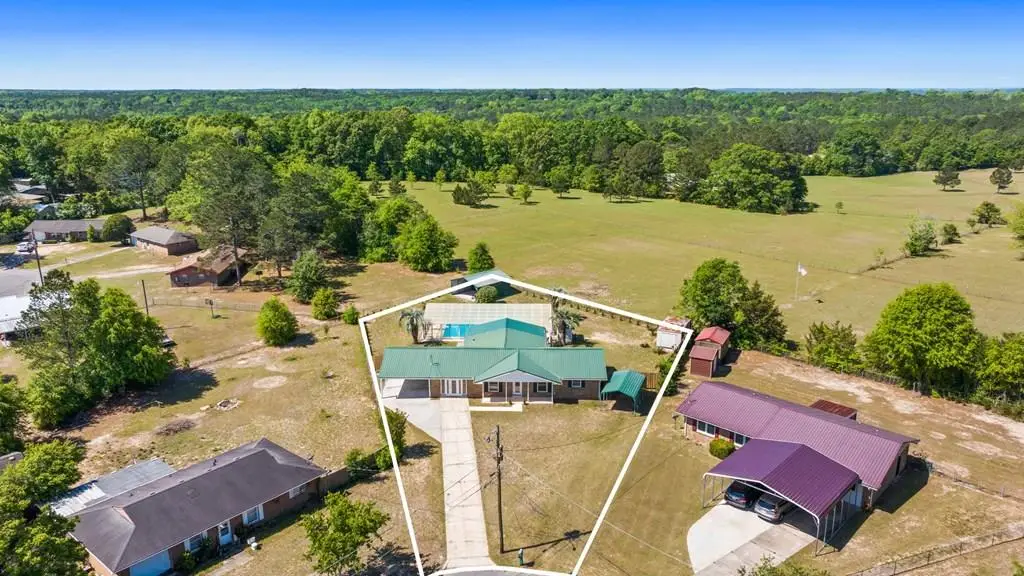 201 Sherwood Court, Ozark, AL 36360 - #1