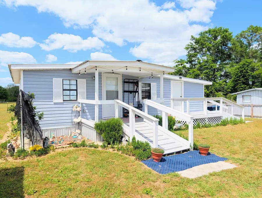 21072 W State Highway 52, Kinston, AL 36453 - #2