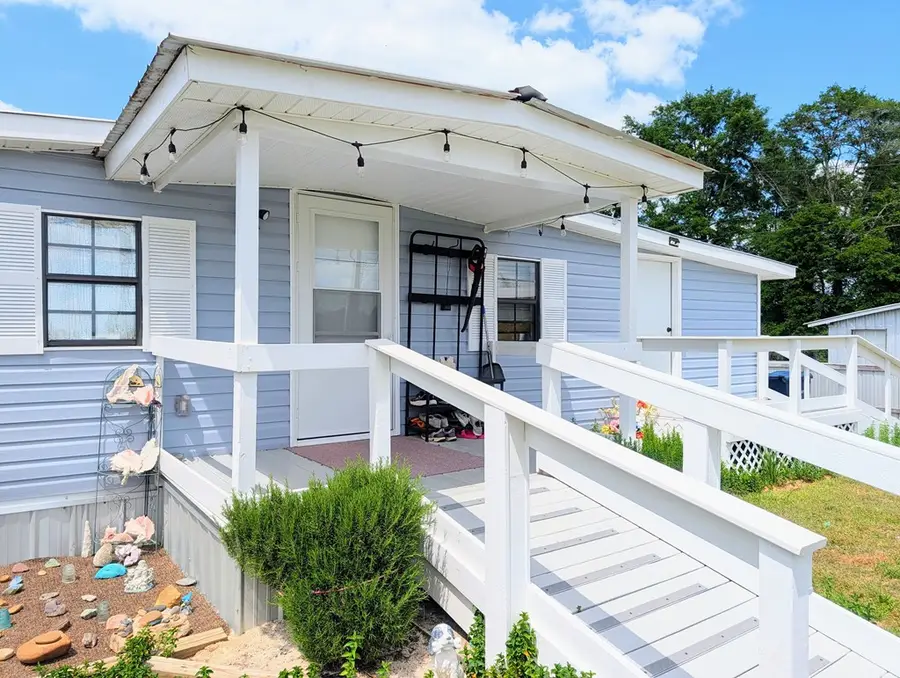 21072 W State Highway 52, Kinston, AL 36453 - #3