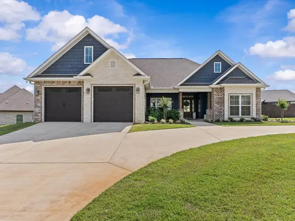 359 Lakes Drive, Enterprise, AL 36330