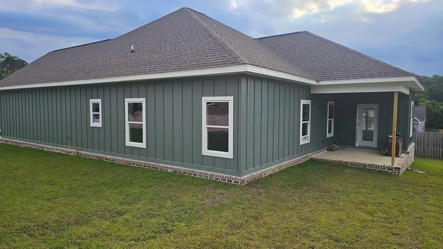 370 Spruce Lane, Ozark, AL 36360 - #2