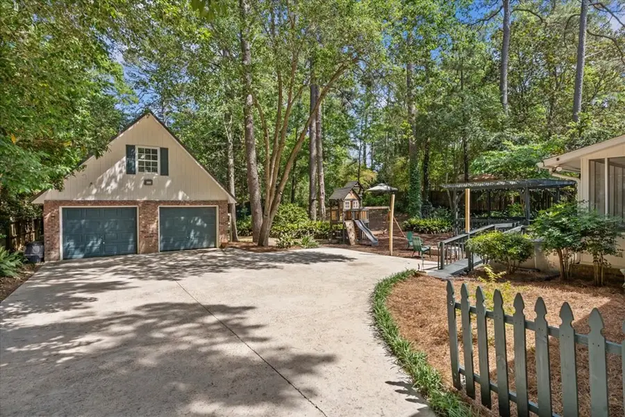 1108 Victoria Ave, Dothan, AL 36303 - #2