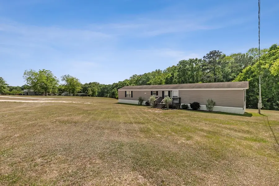 1048 Hubbard Road, Newton, AL 36352 - #3