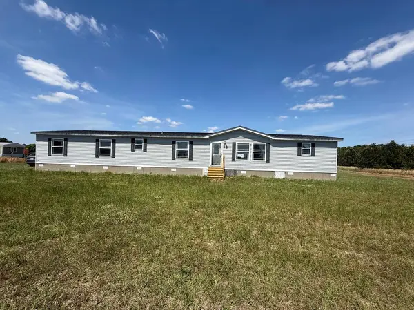 364 Hartzog Road, Slocomb, AL 36375