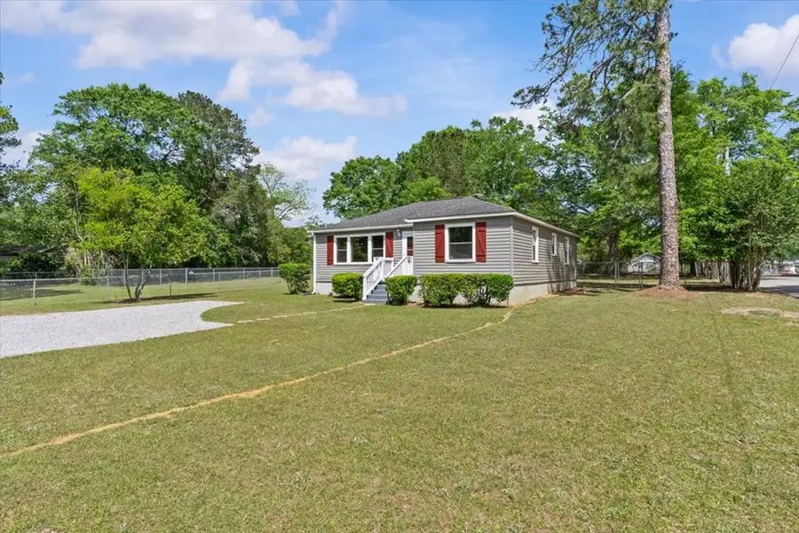 700 N Herring Street, Dothan, AL 36303 - #3