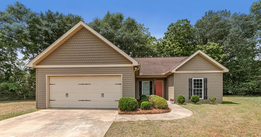 141 Gracebrook Ct., Headland, AL 36345 - #1