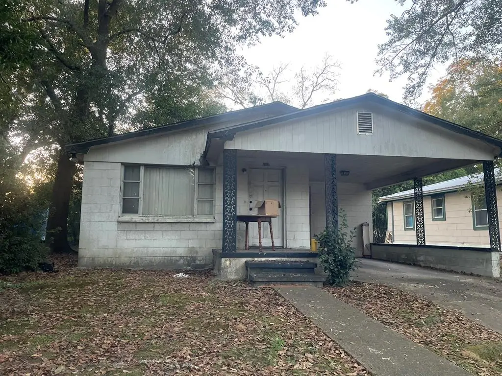 711 Hutchins Street, Dothan, AL 36303 - #1