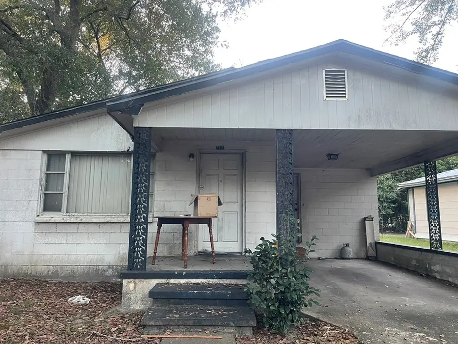 711 Hutchins Street, Dothan, AL 36303 - #3
