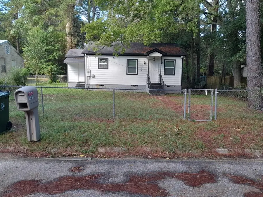 1209 Greenwood, Dothan, AL 36301 - #2
