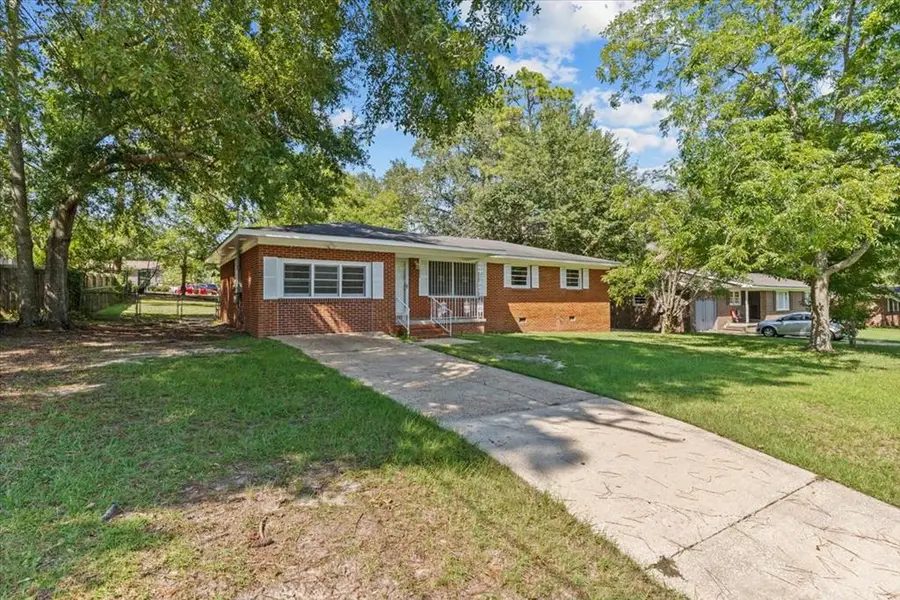 1006 Martin Street, Dothan, AL 36301 - #2