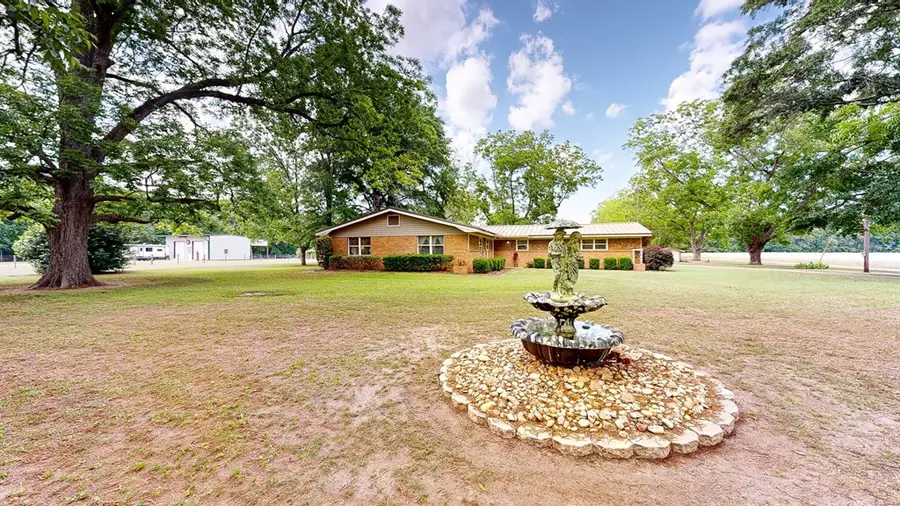 442 Hicks Road, Dothan, AL 36303 - #2