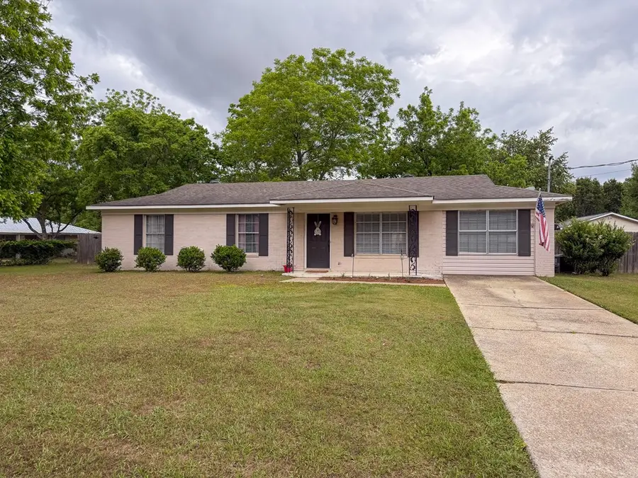 603 Carr Circle, Headland, AL 36345 - #2