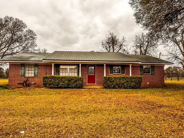 8971 State Highway 10, Shorterville, AL 36373
