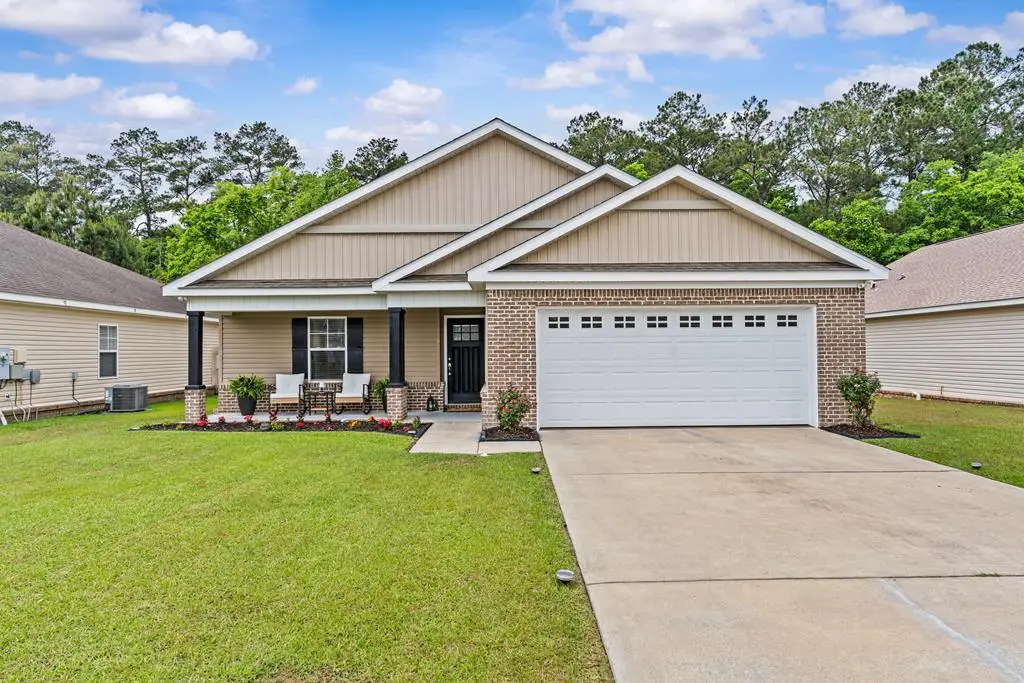 301 Shelby Lane, Dothan, AL 36301 - #1