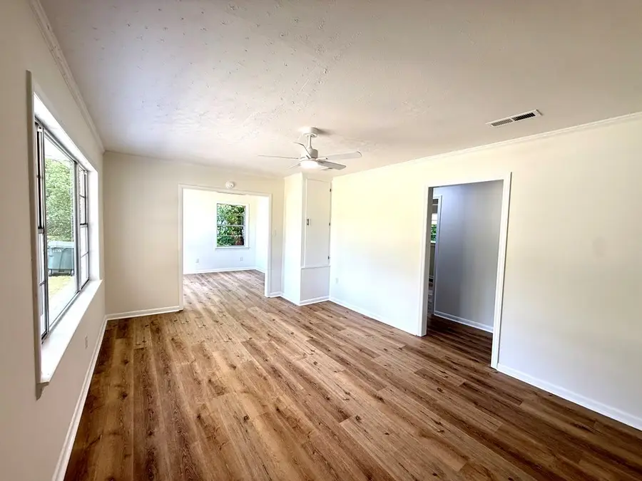 1833 S St Andrews, Dothan, AL 36301 - #2