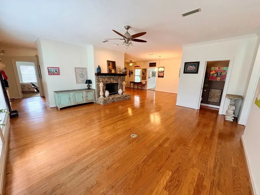 608 Jamestown Blvd, Dothan, AL 36301 - #3