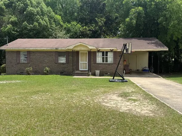 917 Mercury Dr, Dothan, AL 36301