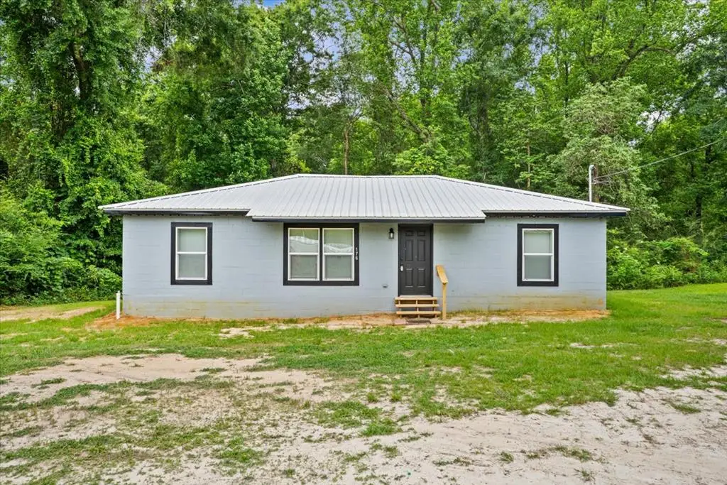 176 Fawn Dr, Webb, AL 36376 - #1