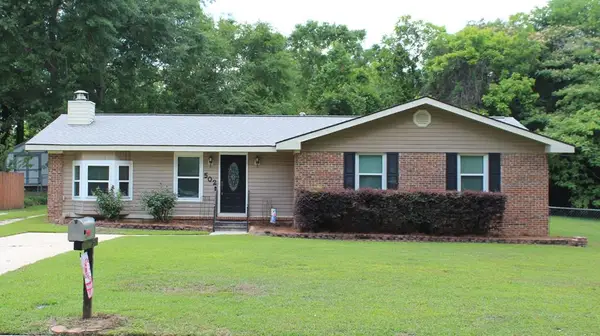 502 Pinecrest Dr., Dothan, AL 36301