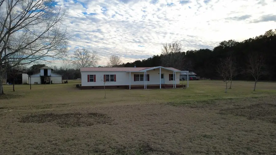 2156 County Road 73, Slocomb, AL 36375 - #2
