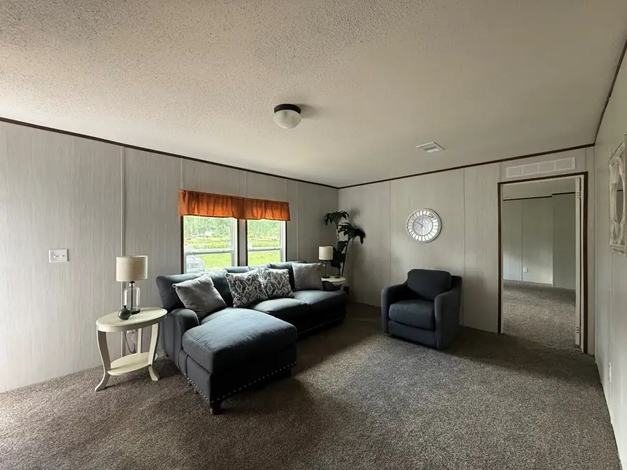 223 York, Kinsey, AL 36303 - #3