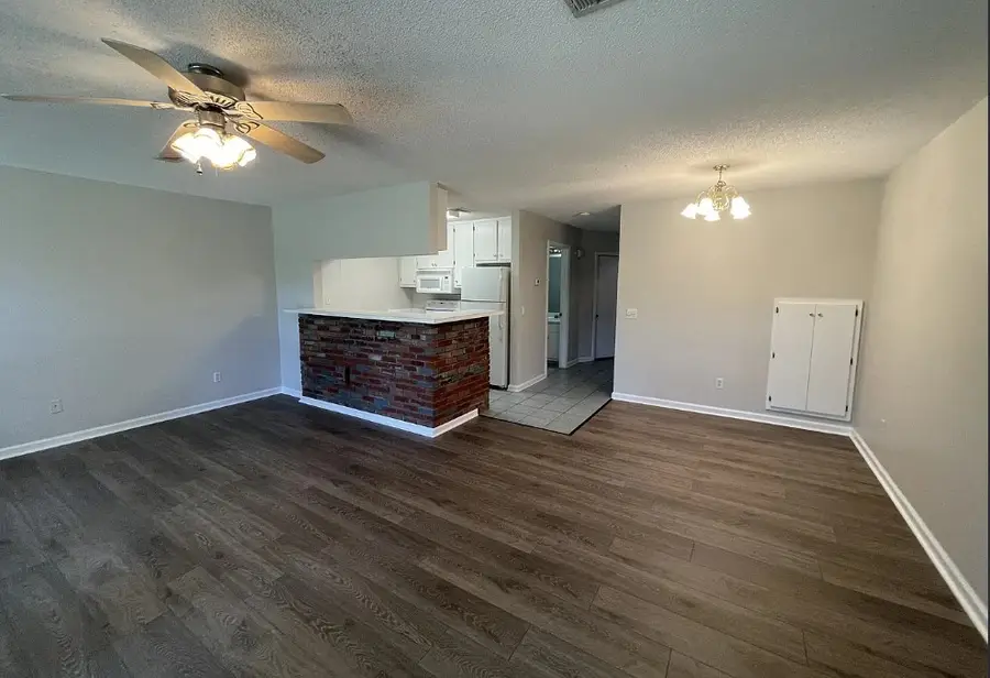 112 Candle Brook Dr, Dothan, AL 36303 - #3